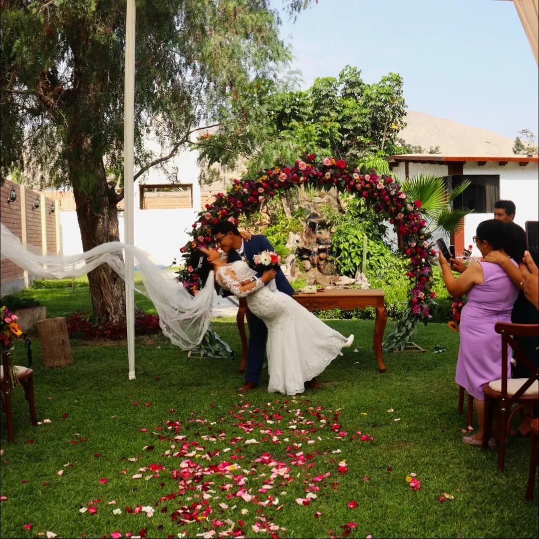 Bodas y Matrimonios 0